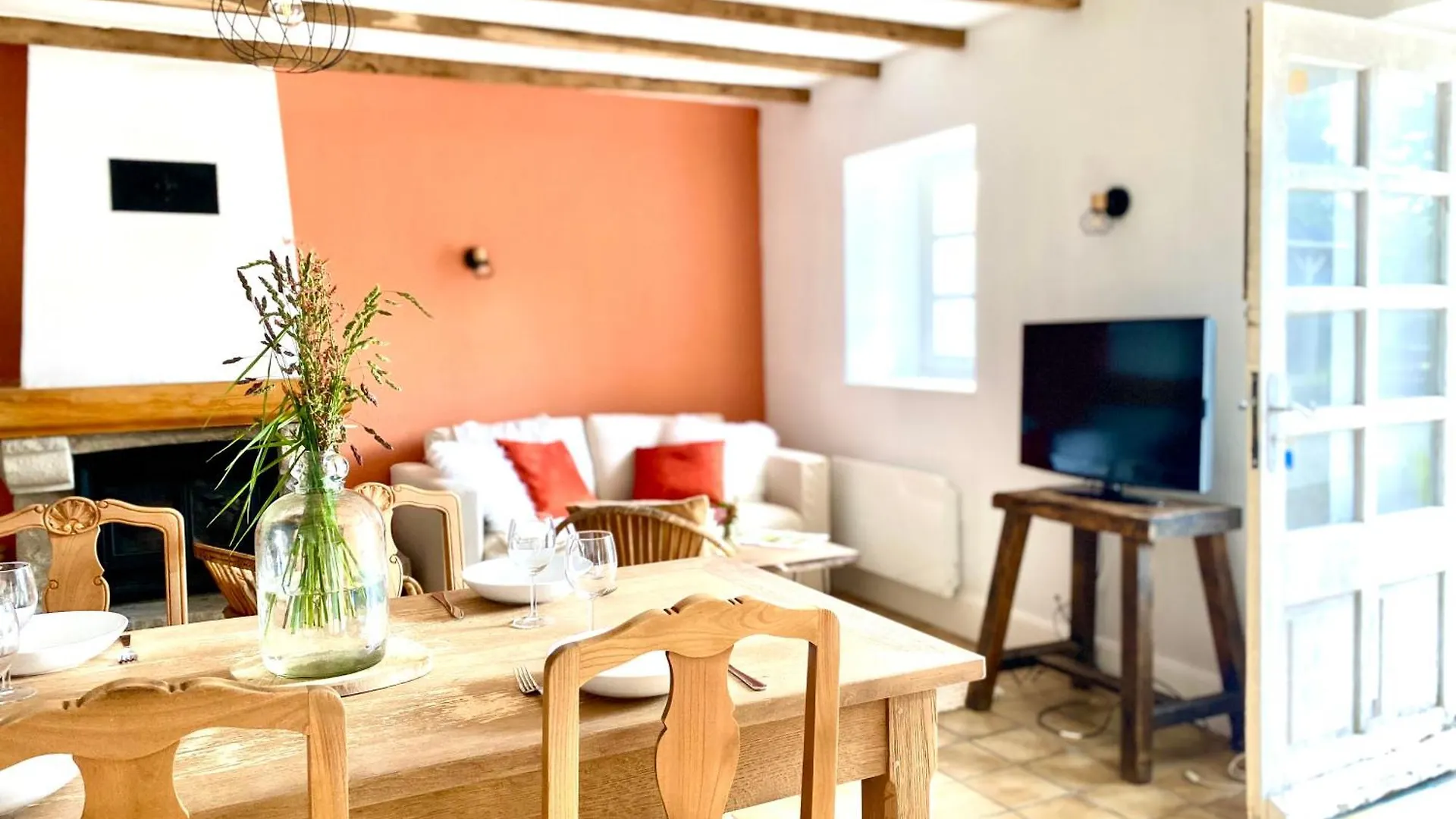 Holiday home Gites Entre Terre Et Mer Corseul France